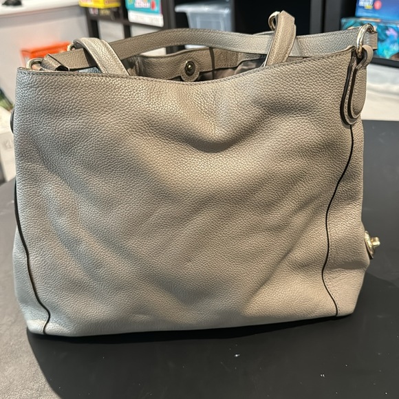 Coach Leather Hobo style bag. Excellent condition! - Picture 3 of 5